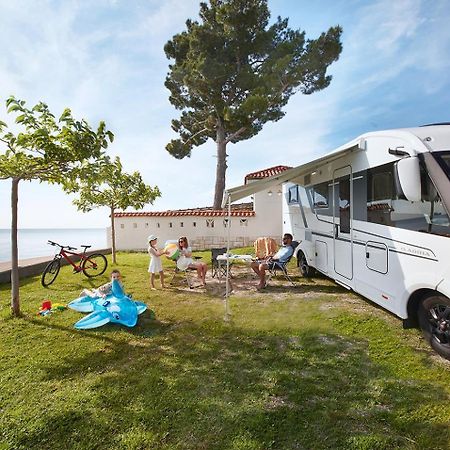 Camping Adria Ankaran - Pitches Exterior photo