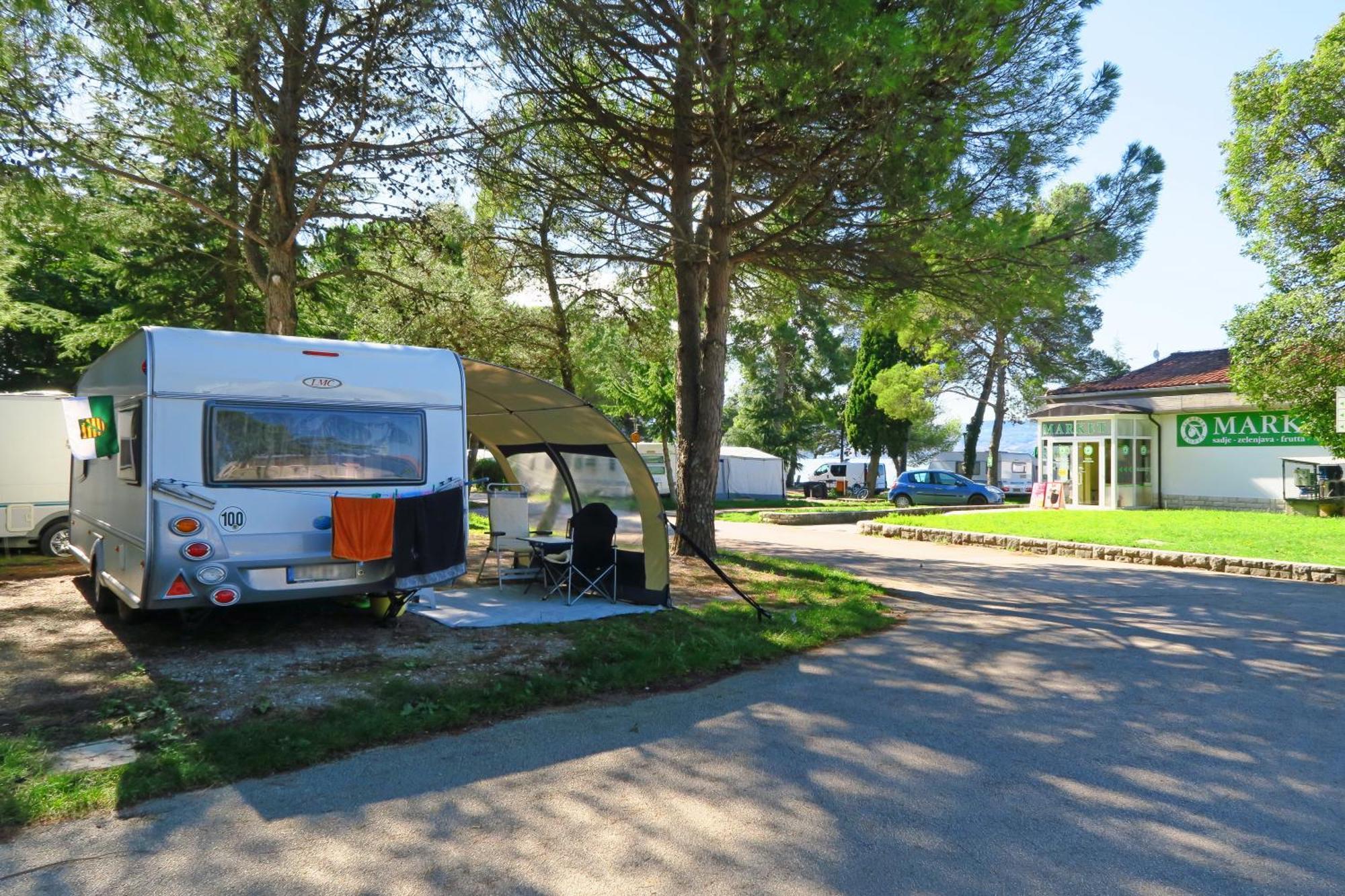 Camping Adria Ankaran - Pitches Exterior photo