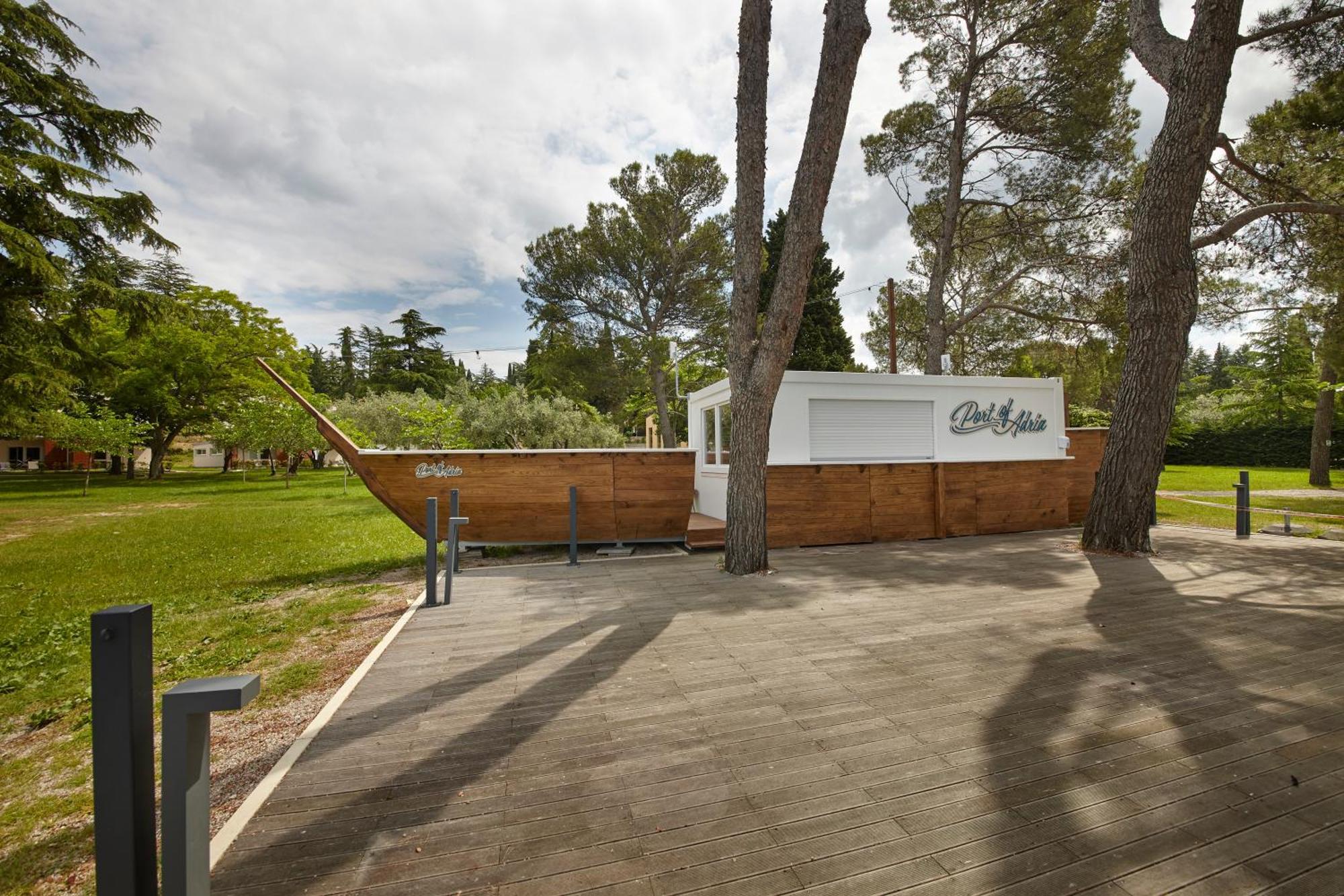 Camping Adria Ankaran - Pitches Exterior photo